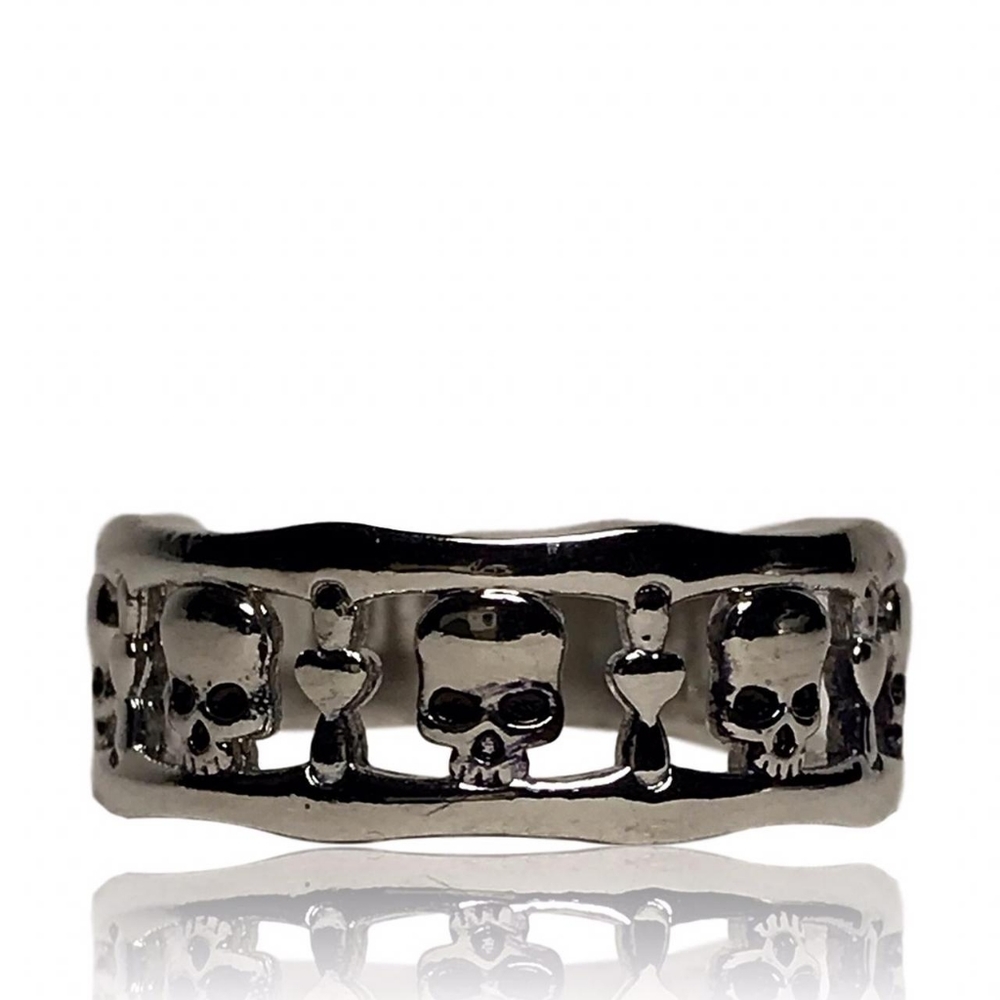 Vintage Gothic Multi Skull Heart Silver Colored Ring